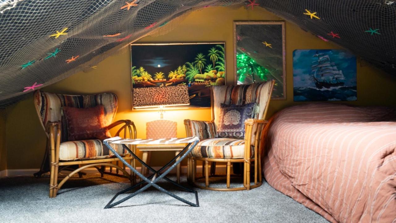 Tropical Tiki Hut Villa Louisville Esterno foto